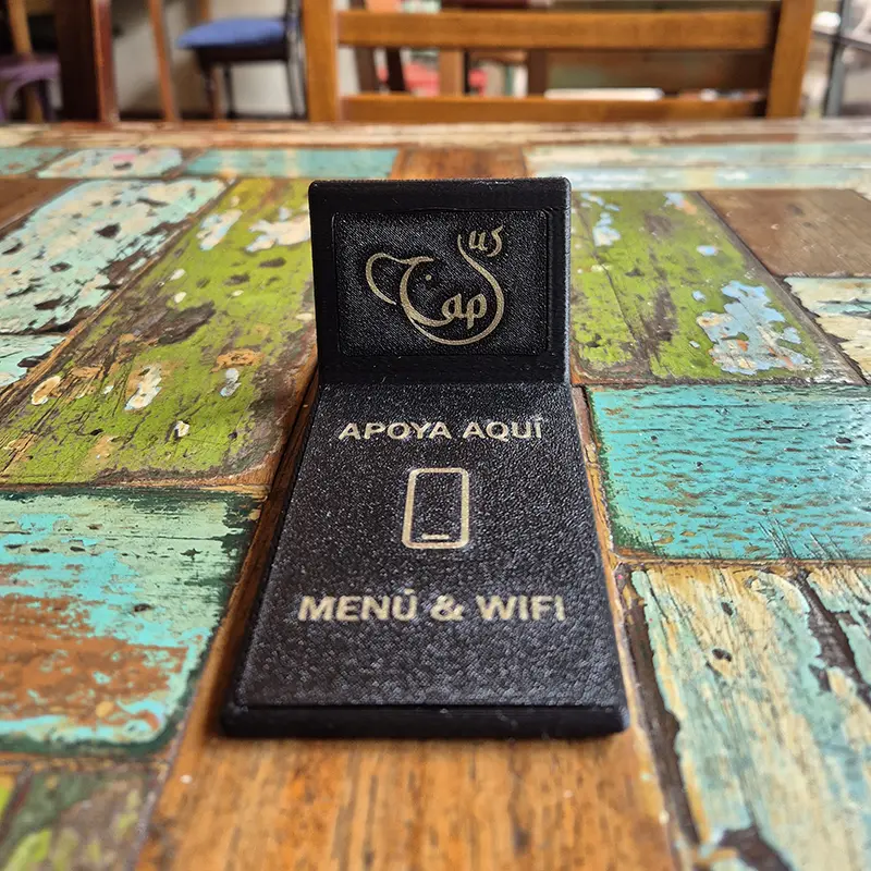 Módulo NFC MesaHub — dispositivo de mesa para acceso a carta digital